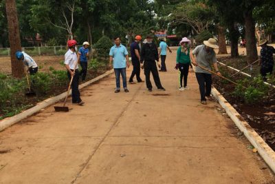 Buổi lao động công ích sáng nay của cđv đơn vị. Đã sẳn sàng đón các em hs trở lại trường:)